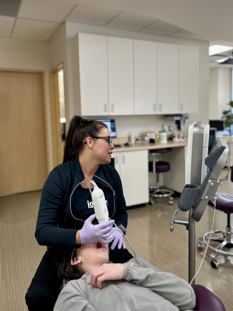 Pediatric Orthodontics Calgary - IMG 3229 1 Pediatric Orthodontics Calgary - IMG 3229 1